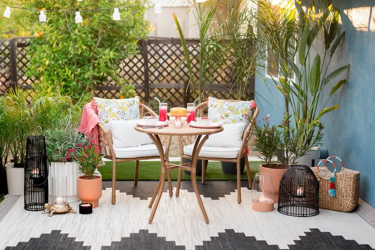 20 Beautiful Outdoor Décor Ideas for a Fresh Space