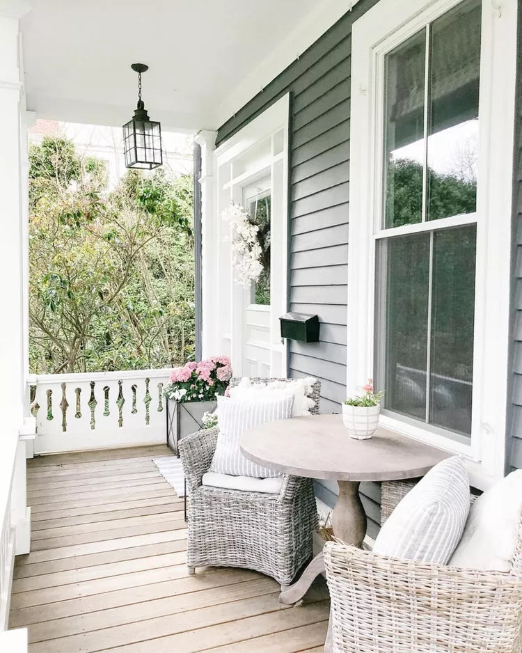 20 Stylish Porch Décor Ideas to Update Your Outdoor Space