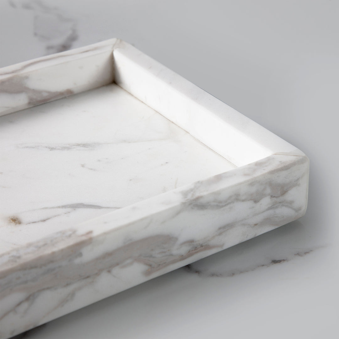 Polished Arabascato Marble Bath Accessories with Stainless Steel Pump - Elegant Decor for Marble Bathrooms, Featuring Unique Veining