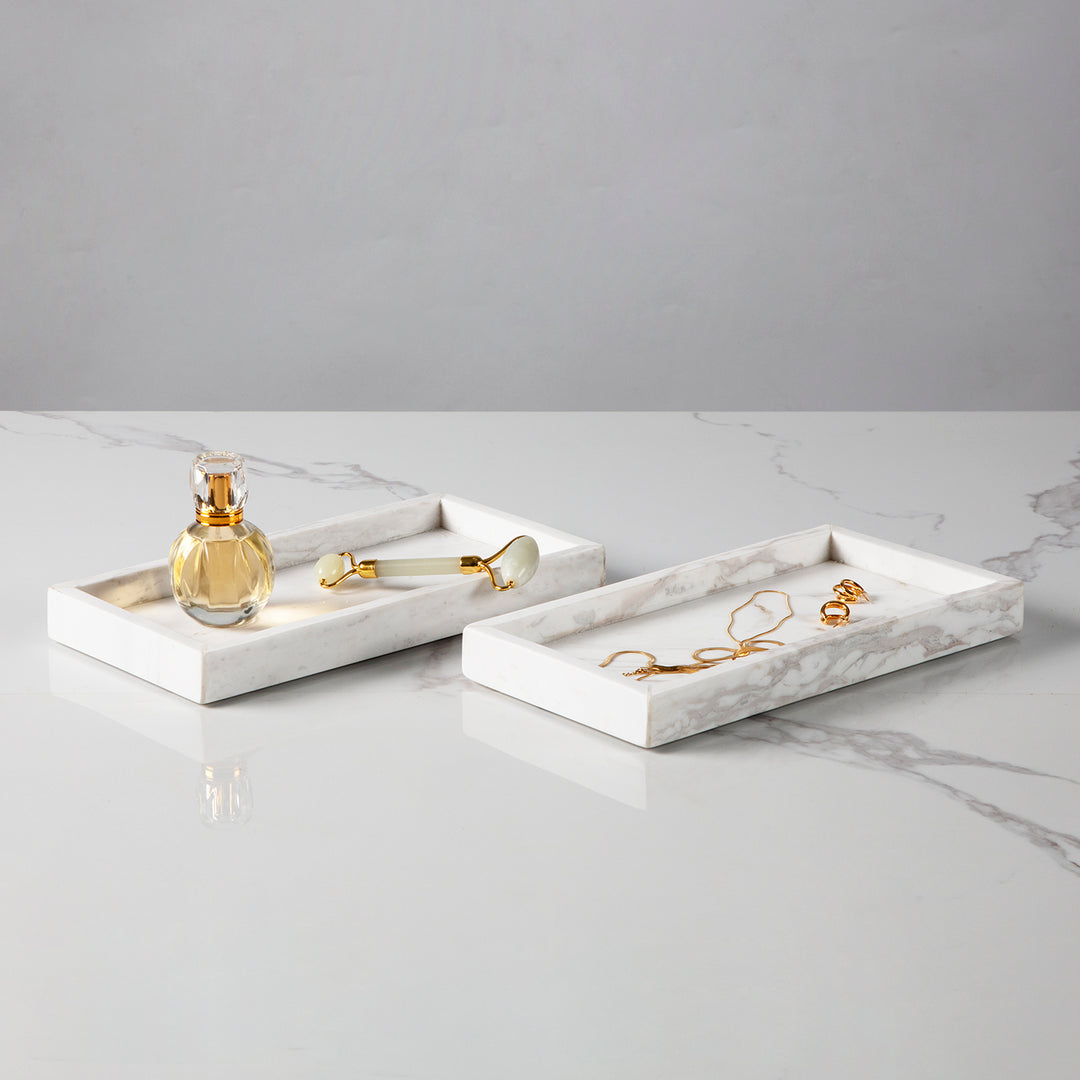 Polished Arabascato Marble Bath Accessories with Stainless Steel Pump - Elegant Decor for Marble Bathrooms, Featuring Unique Veining