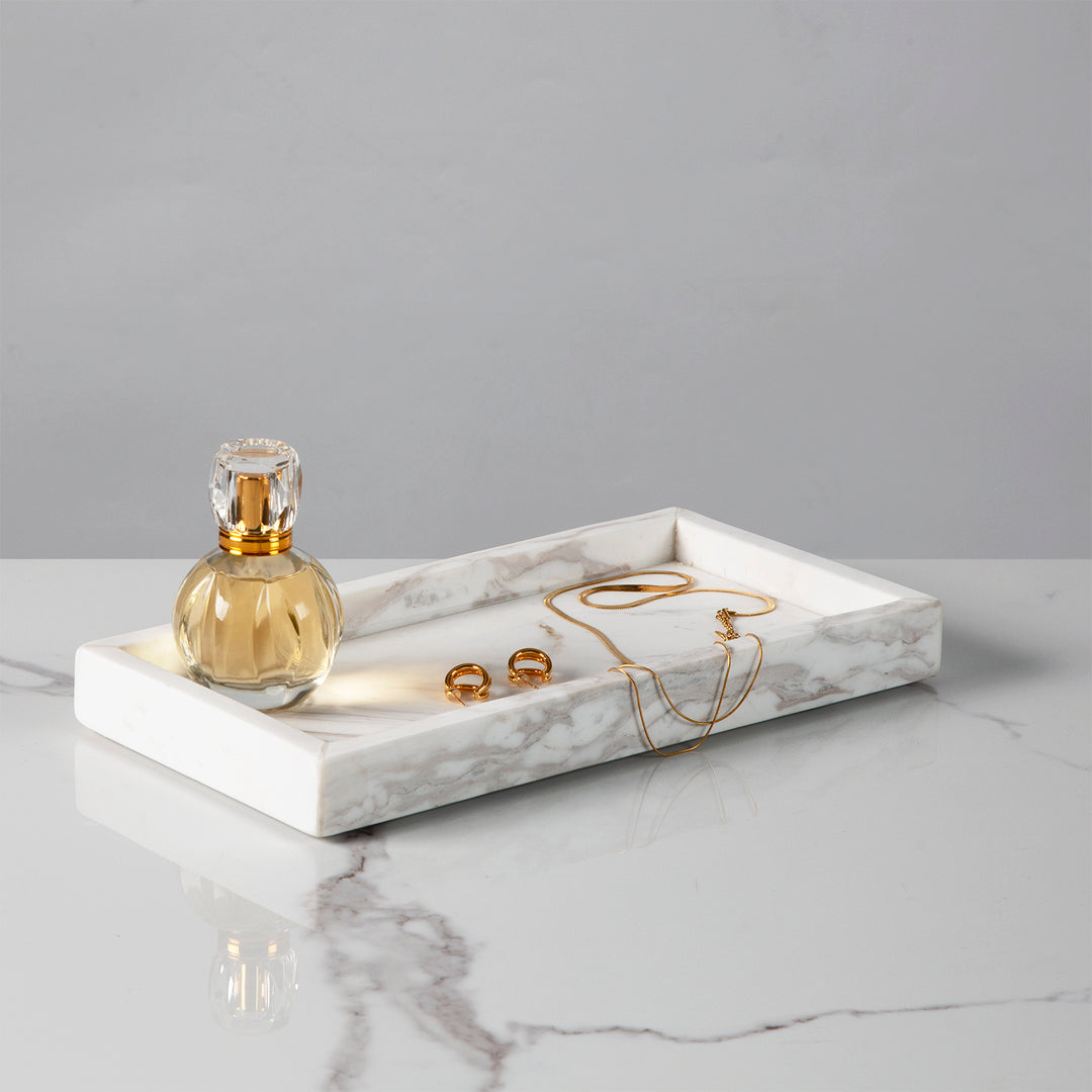 Polished Arabascato Marble Bath Accessories with Stainless Steel Pump - Elegant Decor for Marble Bathrooms, Featuring Unique Veining